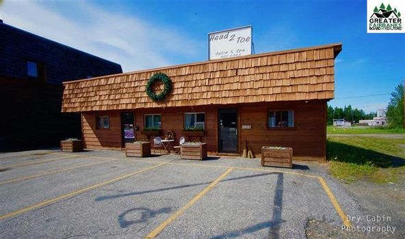 131 N Santa Claus Ln, North Pole, AK 99705